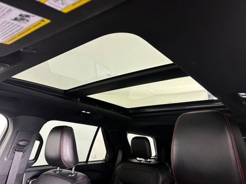 Certified 2023 Ford Explorer ST-Line w/ Class IV Trailer Tow Package AWD/4WD image 25