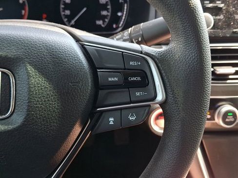 Used 2018 Honda Accord LX image 21