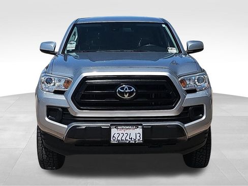 Used 2022 Toyota Tacoma SR AWD/4WD image 8