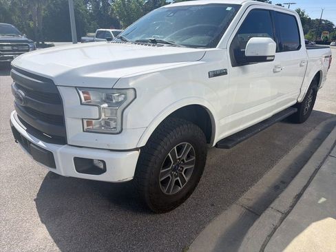 Used 2016 Ford F150 Lariat w/ Equipment Group 502A Luxury AWD/4WD image 3
