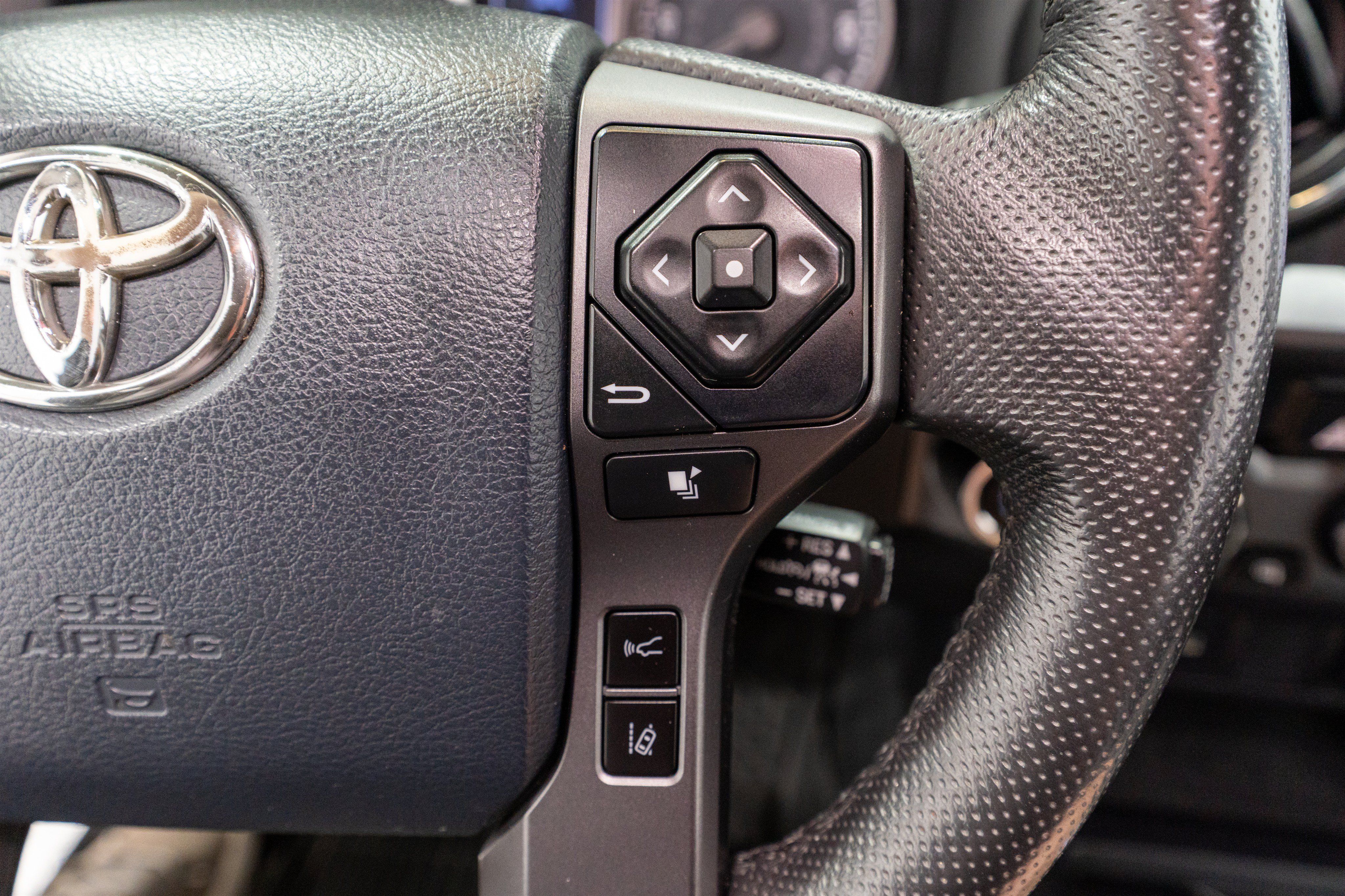 Used 2020 Toyota Tacoma TRD Off-Road AWD/4WD image 26