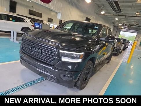 Used 2023 RAM 1500 Laramie AWD/4WD image 1