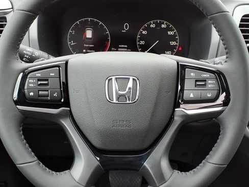 New 2026 Honda Odyssey Touring image 15