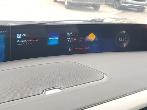Used 2025 Lincoln Navigator Reserve AWD/4WD image 18