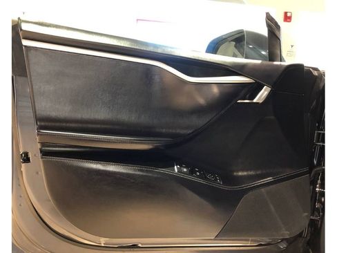 Used 2018 Tesla Model S 100D image 15