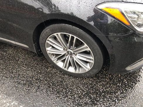 Used 2018 Genesis G80 3.8 AWD/4WD image 4