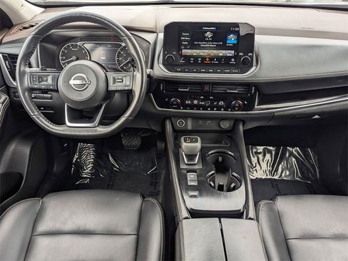 Used 2023 Nissan Rogue SL w/ SL Premium Package image 26