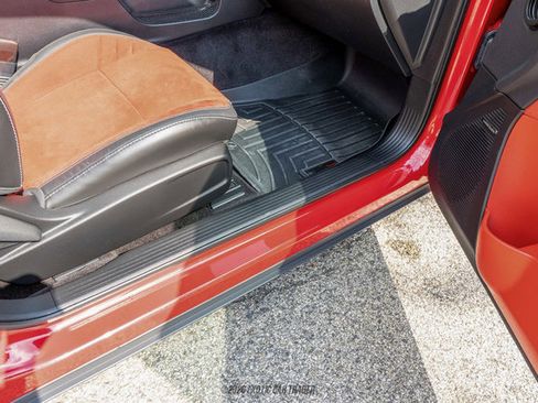 Used 2016 Dodge Challenger SRT Hellcat RWD image 52