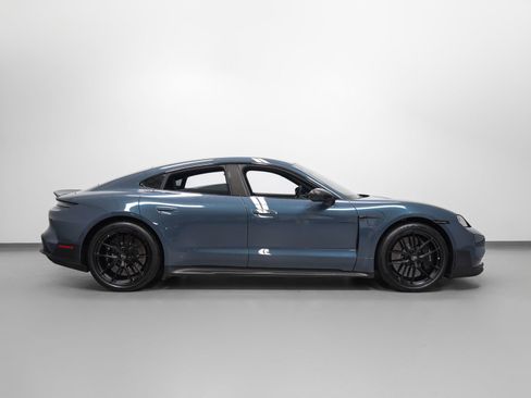 Certified 2025 Porsche Taycan GTS AWD/4WD image 13