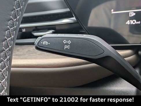 Used 2025 Audi Q5 Premium Plus w/ Premium Plus image 31