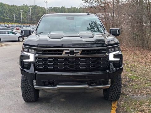 New 2026 Chevrolet Silverado 1500 ZR2 w/ Dark Appearance Package image 6