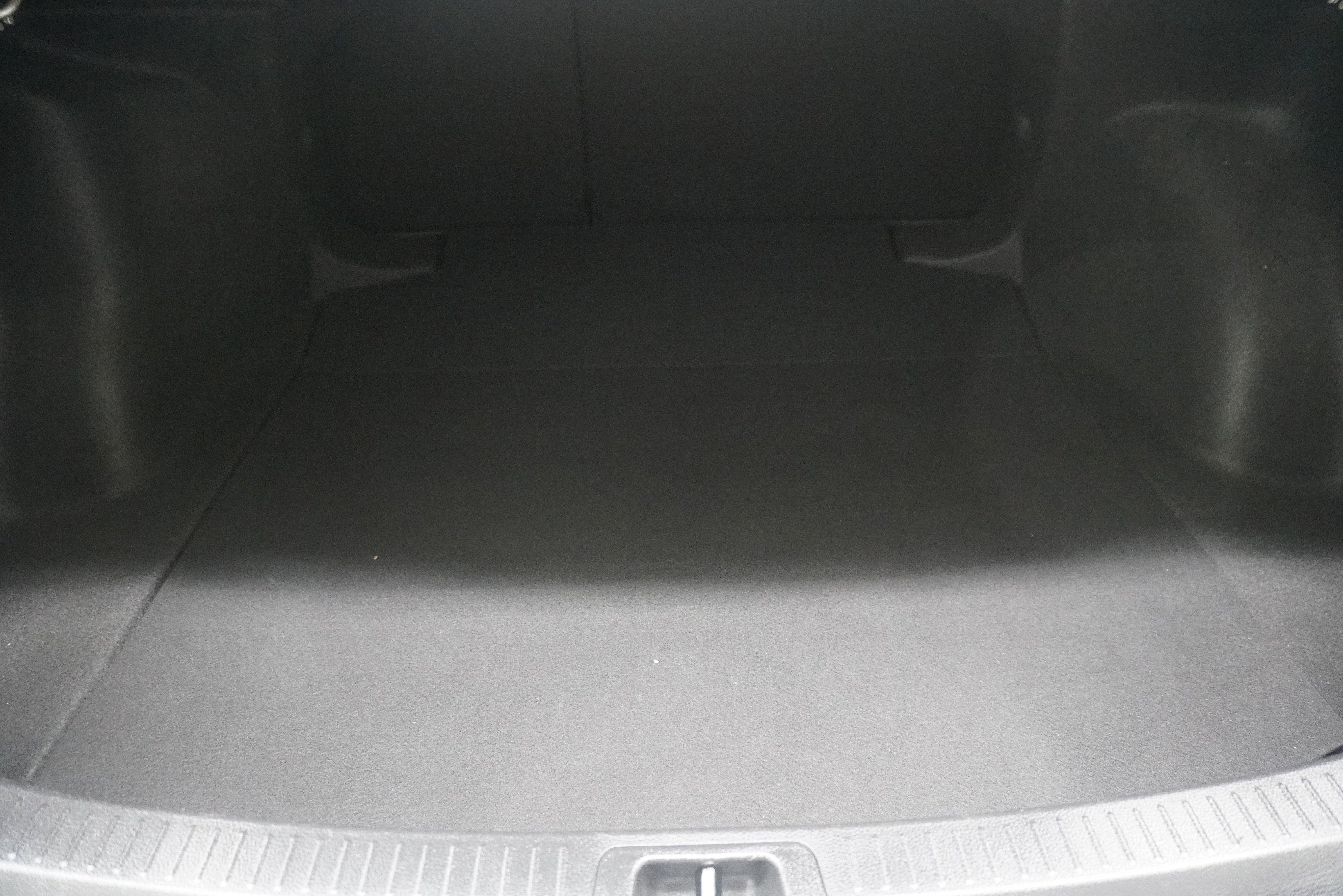 Used 2020 Toyota Corolla LE FWD image 21