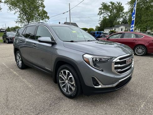 Used 2019 GMC Terrain SLT w/ Preferred Package FWD image 11