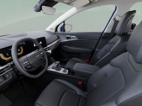 New 2026 Kia Sportage EX FWD image 17