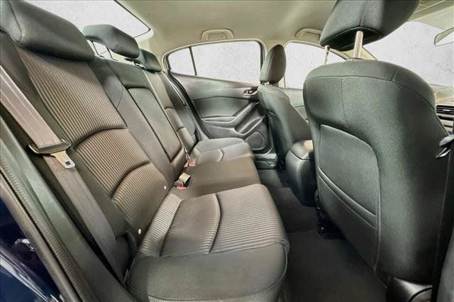 Used 2015 MAZDA MAZDA3 i Touring FWD image 24