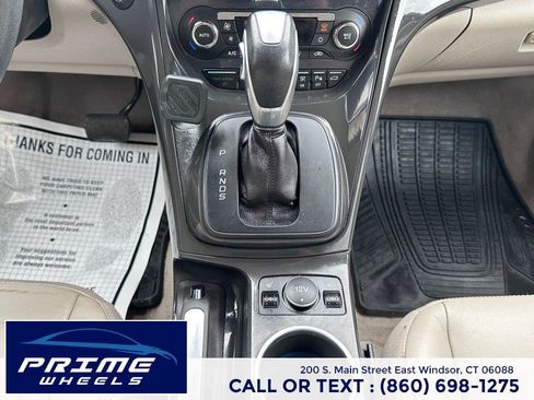 Used 2014 Ford Escape Titanium w/ Equipment Group 401A AWD/4WD image 19