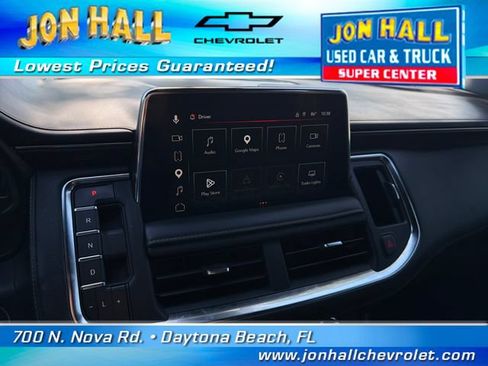 Used 2023 GMC Yukon AT4 w/ Technology Package AWD/4WD image 23