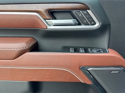 New 2026 GMC Sierra 2500 Denali Ultimate w/ Max Trailering Package image 11