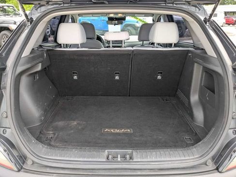 Used 2022 Hyundai Kona SE FWD image 12