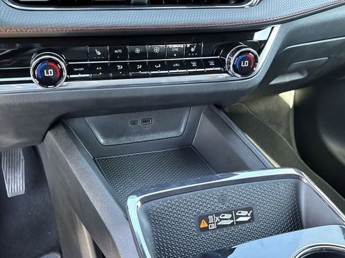 New 2026 Chevrolet Equinox RS image 16