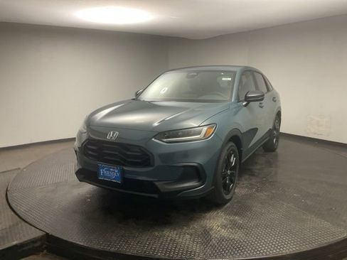 New 2026 Honda HR-V Sport image 3