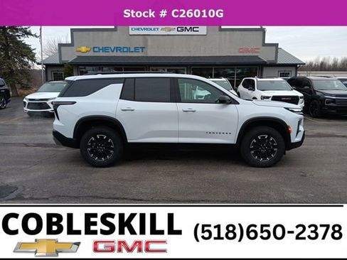 New 2026 Chevrolet Traverse Z71 w/ Driver Confidence Package image 2