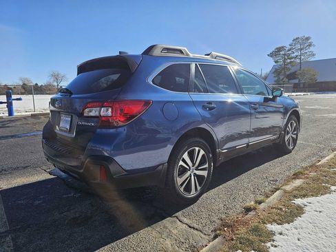 Used 2019 Subaru Outback 2.5i Limited image 5