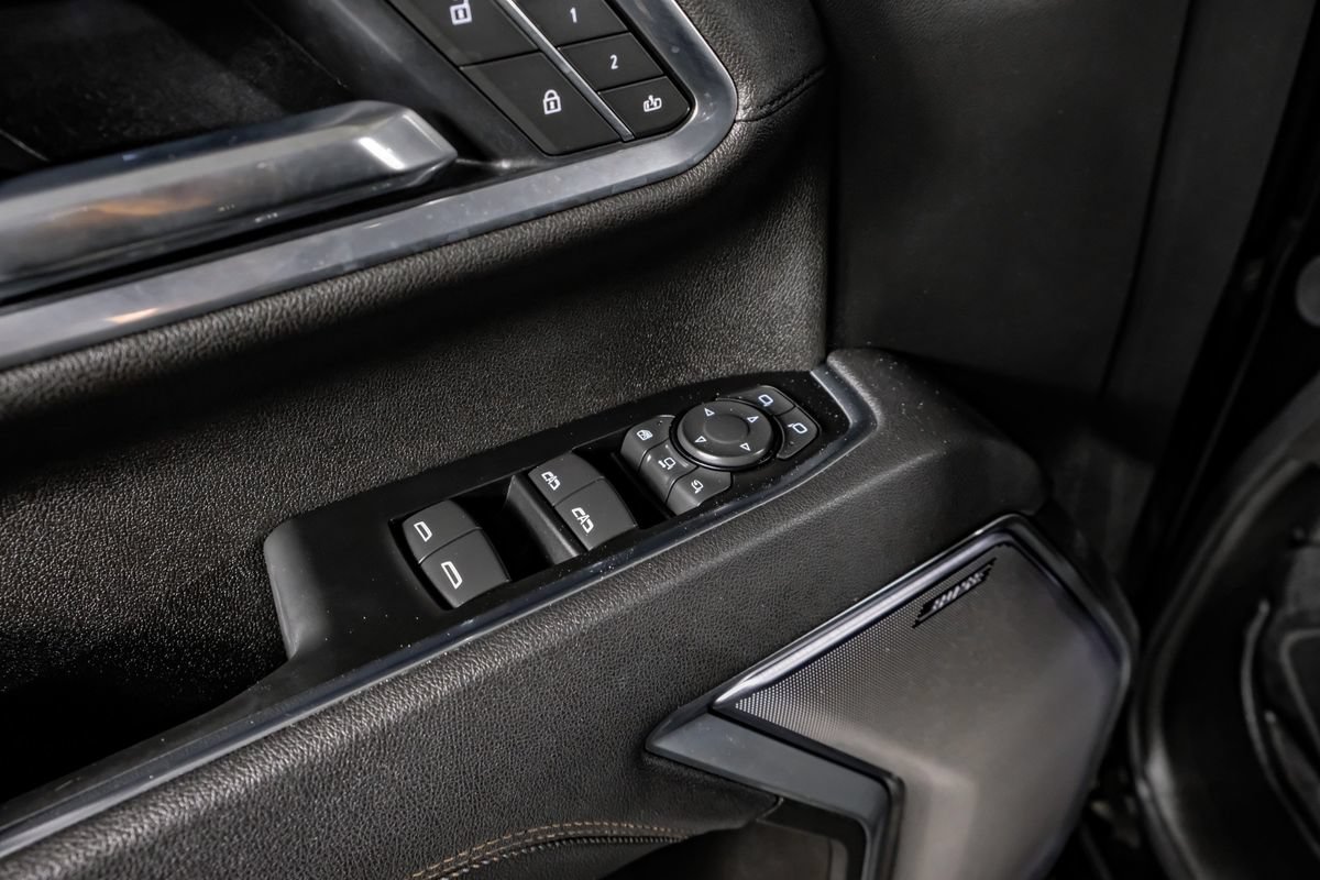 Used 2025 Chevrolet Silverado 3500 High Country w/ High Country Premium Package AWD/4WD image 37