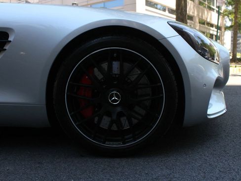 Used 2016 Mercedes-Benz AMG GT S image 6