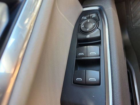 New 2026 GMC Sierra 1500 SLE AWD/4WD image 17