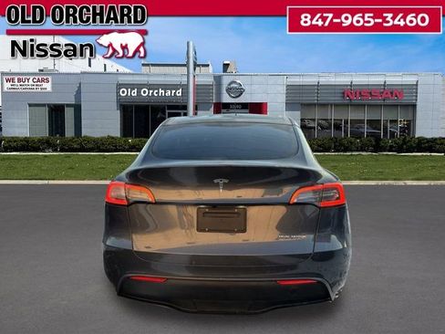 Used 2023 Tesla Model Y Long Range image 5