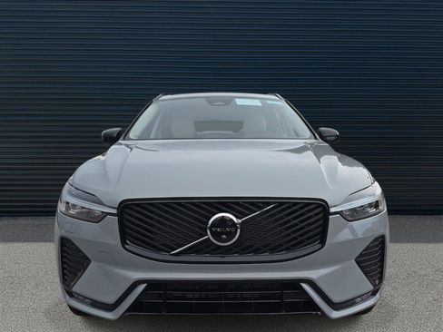 New 2026 Volvo XC60 B5 Ultra w/ Protection Package Premier image 2