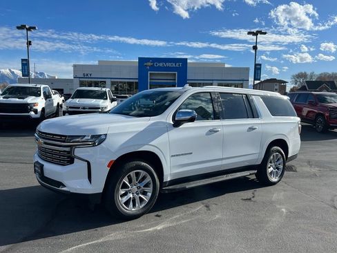 Certified 2023 Chevrolet Suburban Premier AWD/4WD image 1
