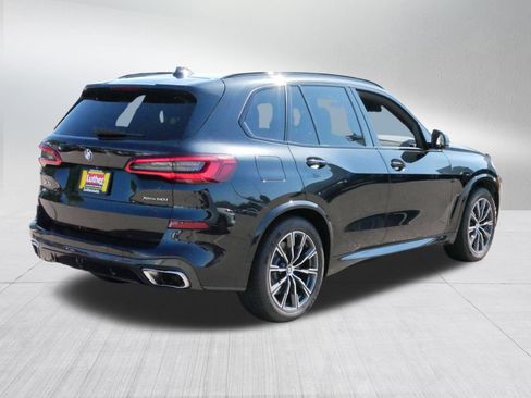 Used 2019 BMW X5 xDrive50i w/ M Sport Package image 7