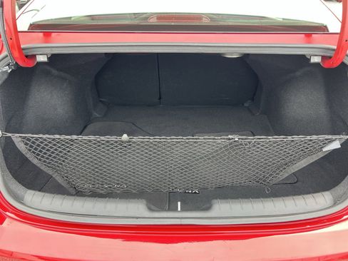 Used 2023 Hyundai Elantra Limited image 25