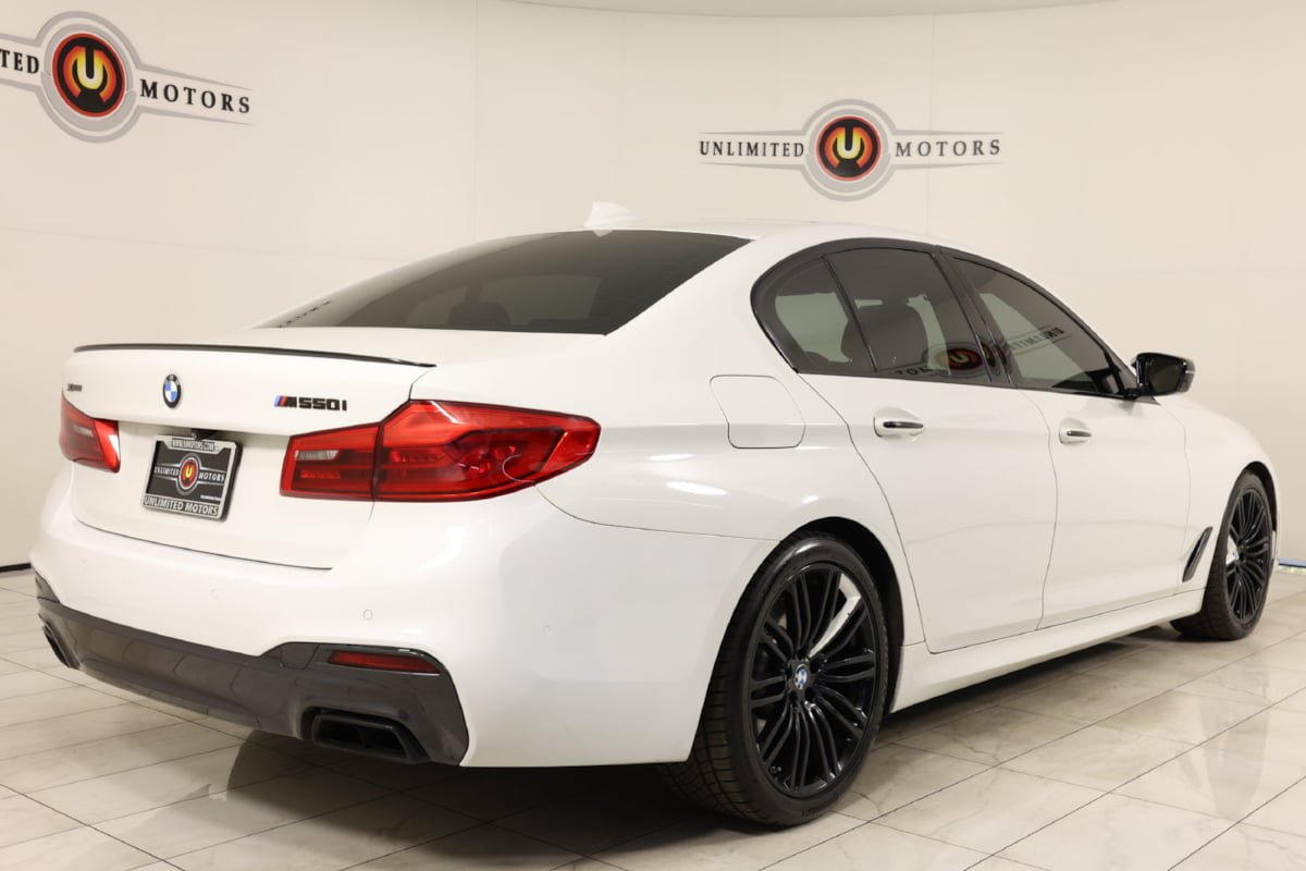 Used 2018 BMW M550i xDrive AWD/4WD image 3