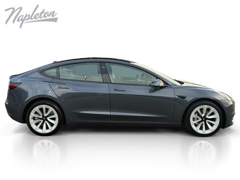 Used 2023 Tesla Model 3 Standard Range RWD image 7