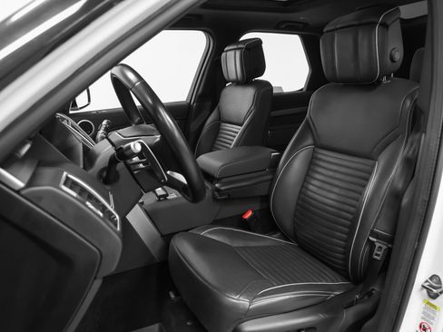 Used 2022 Land Rover Discovery S R-Dynamic AWD/4WD image 5