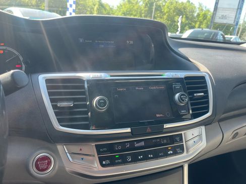 Used 2013 Honda Accord EX-L image 10