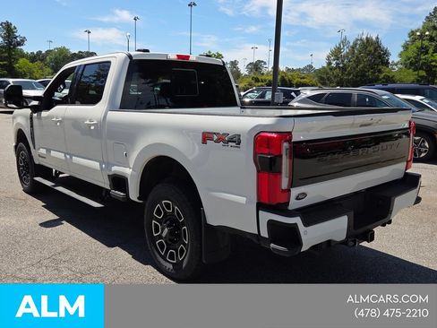 Used 2025 Ford F250 Platinum w/ FX4 Off-Road Package AWD/4WD image 13