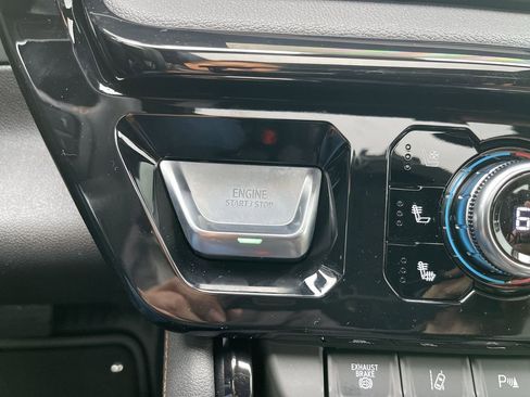 New 2026 GMC Sierra 2500 AT4 w/ AT4 Premium Plus Package image 17