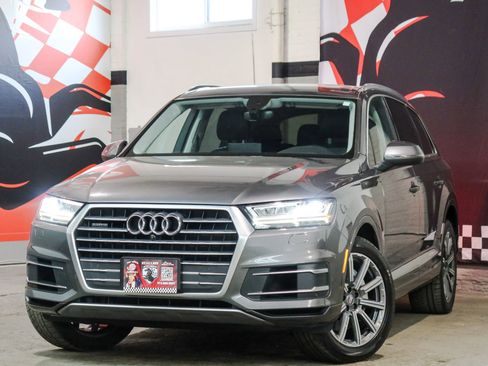 Used 2019 Audi Q7 3.0T Premium Plus w/ Premium Plus Package AWD/4WD image 1