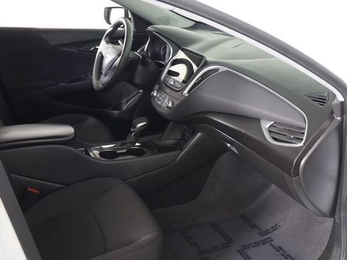Used 2023 Chevrolet Malibu LS w/ Driver Confidence Package FWD image 21