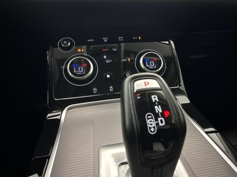 Used 2020 Land Rover Range Rover Evoque S AWD/4WD image 15