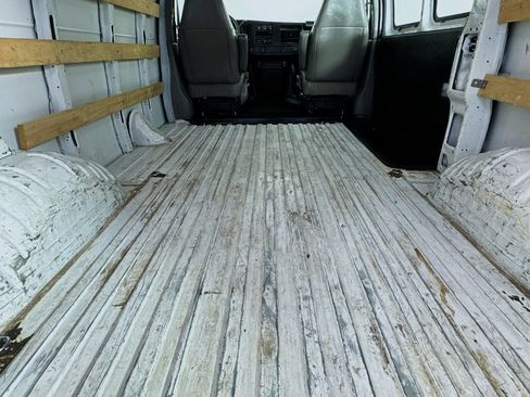 Used 2019 GMC Savana 2500 Work Van w/ Driver Convenience Package image 27