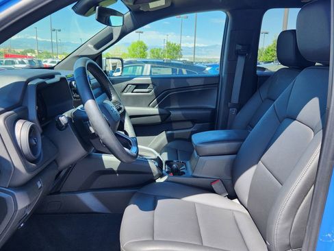 Used 2025 Chevrolet Colorado Trail Boss AWD/4WD image 7