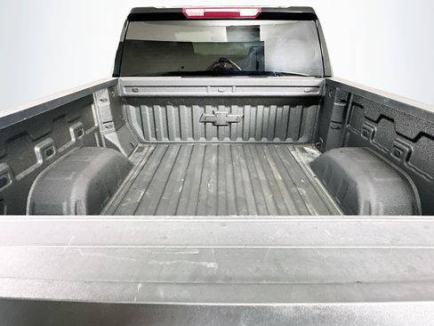 Used 2022 Chevrolet Silverado 1500 LTZ AWD/4WD image 28