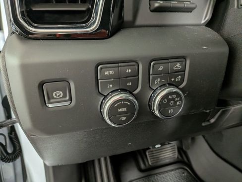 New 2026 GMC Sierra 2500 Denali w/ Denali Reserve Package AWD/4WD image 20