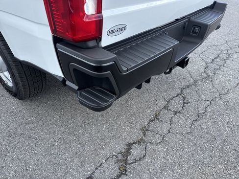 New 2026 Ford F350 XL AWD/4WD image 9