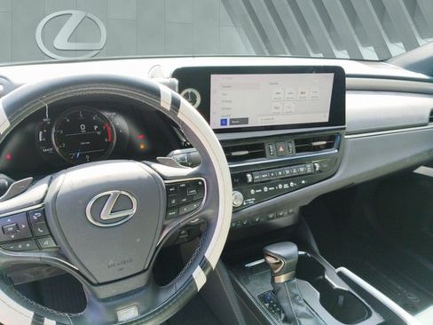 Certified 2023 Lexus ES 350 F Sport w/ Accessory Package (Z2) FWD image 10